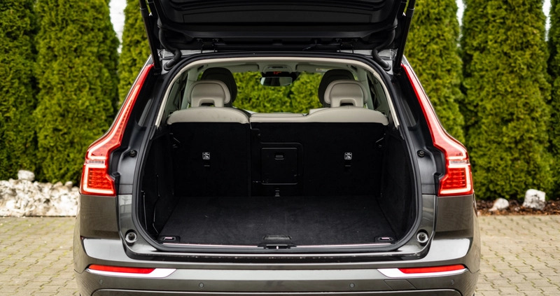 Volvo XC 60 cena 124998 przebieg: 159780, rok produkcji 2018 z Orzysz małe 562